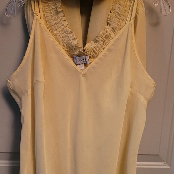 Vintage Venezia Light Yellow 2-Piece Peasant Style Top with Embroidery 18-20 - Picture 6 of 6